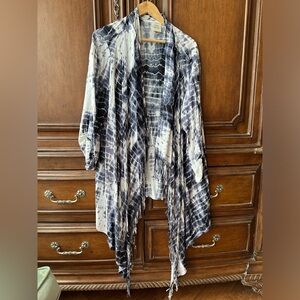 Boho blue and white bleached cape withh sleeves